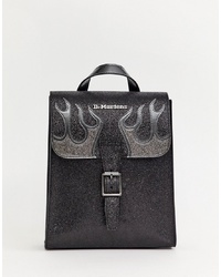 Женский черный рюкзак с украшением от Dr. Martens