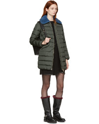 Женский черный рюкзак от Fendi