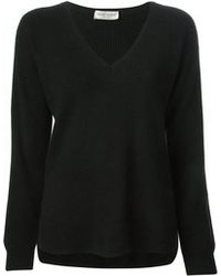 Черный свитер с v-образным вырезом