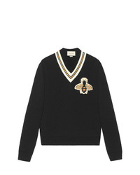 Мужской черный свитер с v-образным вырезом с вышивкой от Gucci