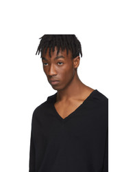 Мужской черный свитер с v-образным вырезом от Maison Margiela