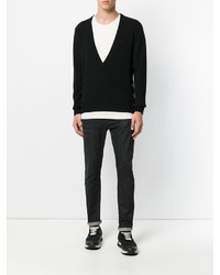 Мужской черный свитер с v-образным вырезом от Givenchy