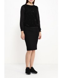 Женский черный свитер с круглым вырезом от QED London