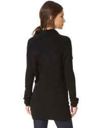 Женский черный свитер от Bobi