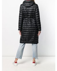 Женский черный стеганый пуховик от Moncler