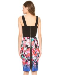 Черный топ без рукавов от Nanette Lepore