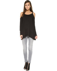 Черный топ с открытыми плечами от Ella Moss