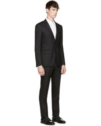 Черный шерстяной костюм от Givenchy