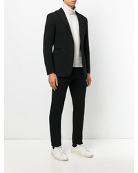 Черный шерстяной костюм от Tonello