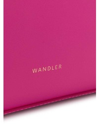Ярко-розовая кожаная большая сумка от Wandler