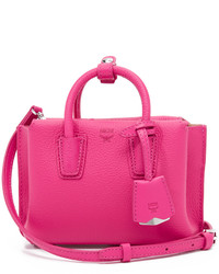 Ярко-розовая кожаная большая сумка от MCM