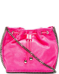 Ярко-розовая кожаная сумка через плечо от Stella McCartney