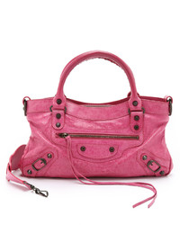 Женская ярко-розовая кожаная сумка от Balenciaga