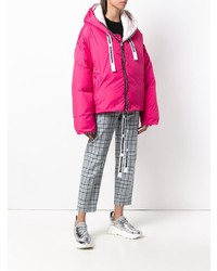 Женская ярко-розовая куртка-пуховик от Khrisjoy