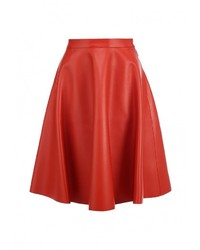 Ярко-розовая пышная юбка