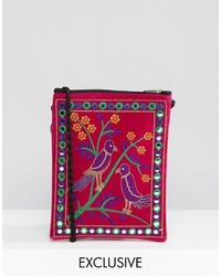 Ярко-розовая сумка через плечо от Reclaimed Vintage