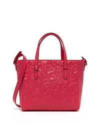 Женская ярко-розовая сумка от Salvatore Ferragamo