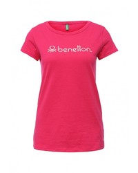 Женская ярко-розовая футболка с круглым вырезом с принтом от United Colors of Benetton