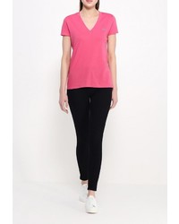 Женская ярко-розовая футболка от Lacoste