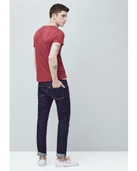 Мужская ярко-розовая футболка от Mango Man