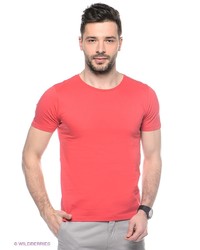 Мужская ярко-розовая футболка от Oodji