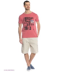 Мужская ярко-розовая футболка от Quiksilver