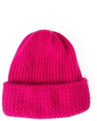 Женская ярко-розовая шапка