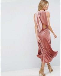 Ярко-розовое бархатное платье-миди от Asos