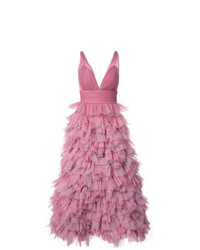 Ярко-розовое вечернее платье с рюшами от Marchesa Notte