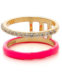 Ярко-розовое кольцо от Elizabeth and James