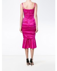 Ярко-розовое облегающее платье от Dolce & Gabbana