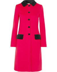 Женское ярко-розовое пальто от Dolce & Gabbana
