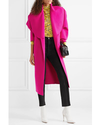 Женское ярко-розовое пальто от Marc Jacobs