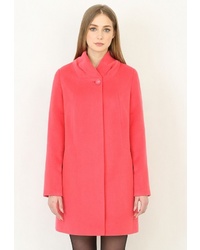 Женское ярко-розовое пальто от Trifo