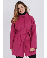 Женское ярко-розовое пальто от Спартак