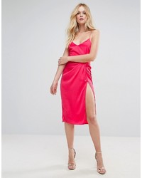 Ярко-розовое платье-комбинация от Asos