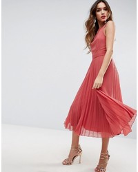 Ярко-розовое платье-миди со складками от Asos