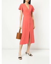 Ярко-розовое платье-миди от Ginger & Smart