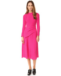 Ярко-розовое платье-миди от Rachel Comey