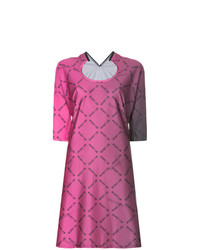 Ярко-розовое платье прямого кроя с принтом от Wendy Jim