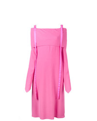 Ярко-розовое платье с открытыми плечами от Sies Marjan