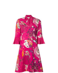 Ярко-розовое платье с пышной юбкой с цветочным принтом от Etro