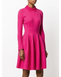 Ярко-розовое платье с пышной юбкой от Ermanno Scervino