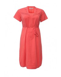 Ярко-розовое платье от Svesta