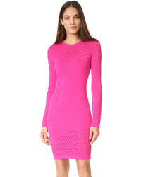Ярко-розовое платье от Thierry Mugler