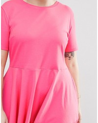 Ярко-розовое плетеное повседневное платье от Asos