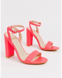 Ярко-розовые замшевые босоножки на каблуке от Glamorous