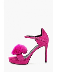 Ярко-розовые замшевые босоножки на каблуке от Grand Style