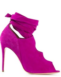 Ярко-розовые замшевые босоножки на каблуке от Paul Andrew