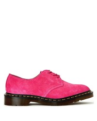 Ярко-розовые замшевые туфли дерби от Dr. Martens